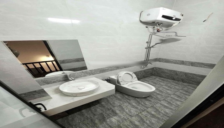 CHO THUÊ NHÀ ĐỘI CẤN, BA ĐÌNH 3 TẦNG, 55M2, 3 NGỦ MỚI ĐẸP, FULL ĐỒ Ở NGAY